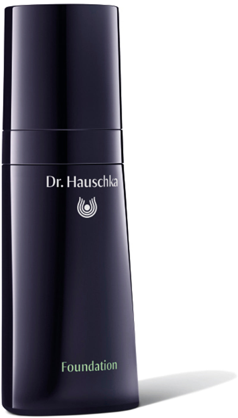 Dr. Hauschka Foundation 01 Macadamia