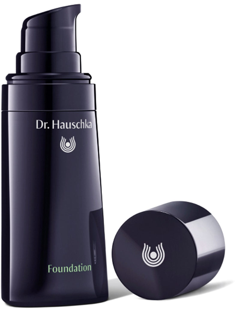 Dr. Hauschka Foundation 01 Macadamia